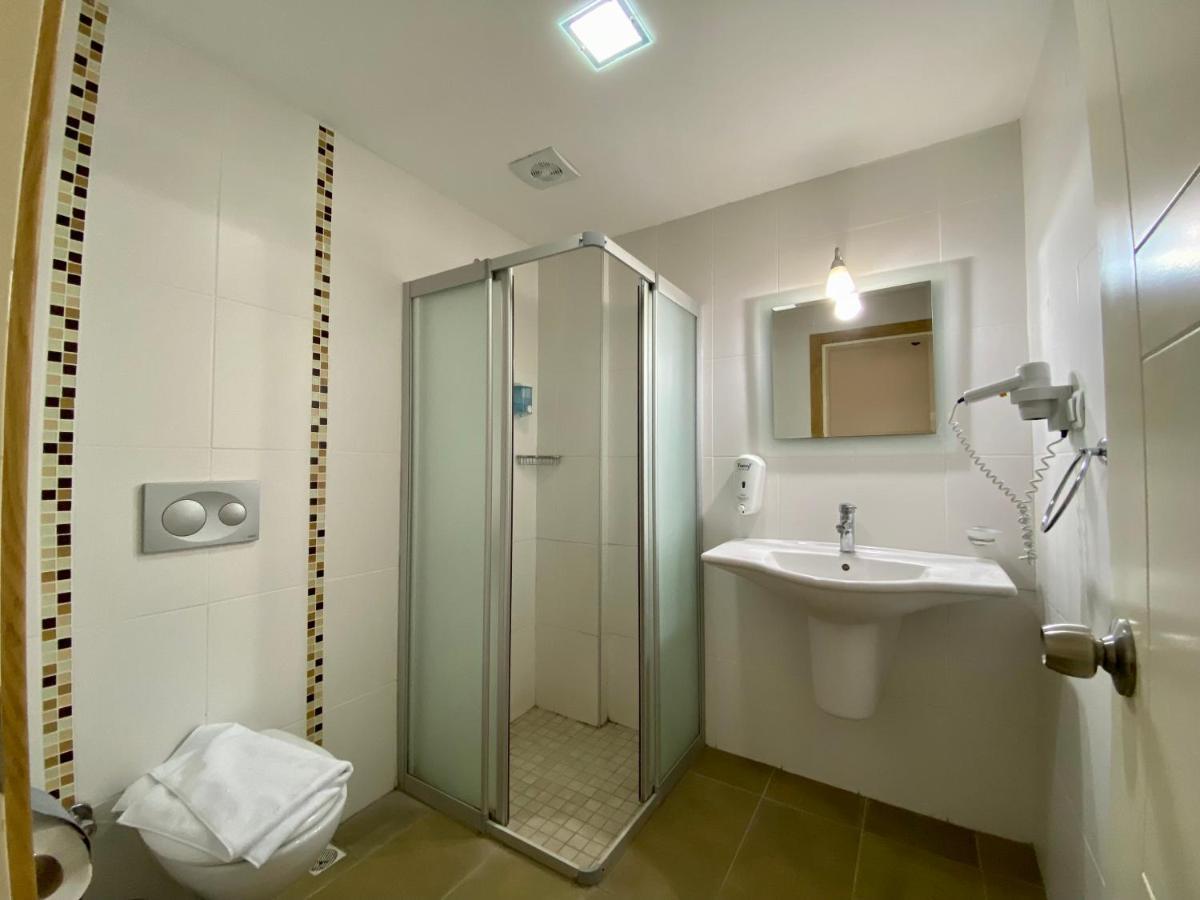 Konfor Suite Otel Cedit Exteriör bild