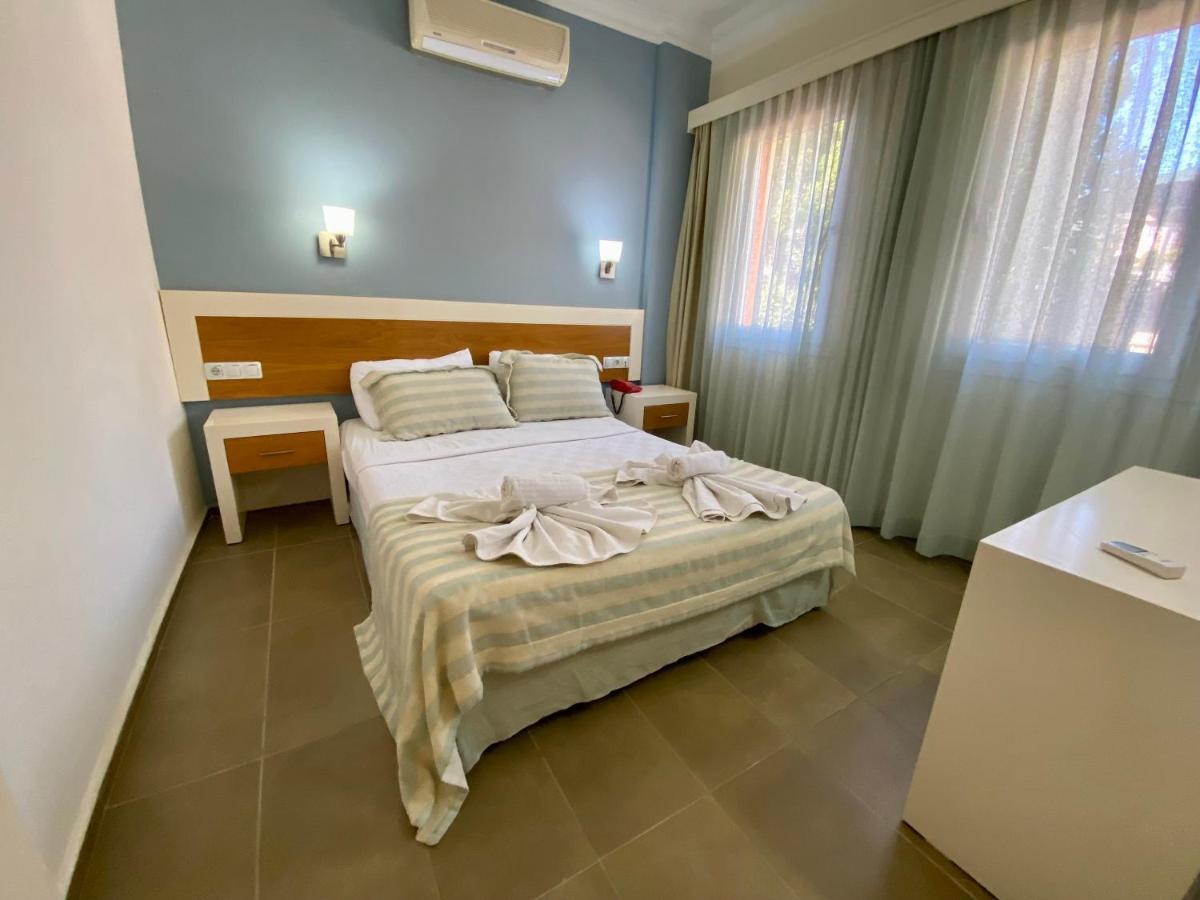 Konfor Suite Otel Cedit Exteriör bild