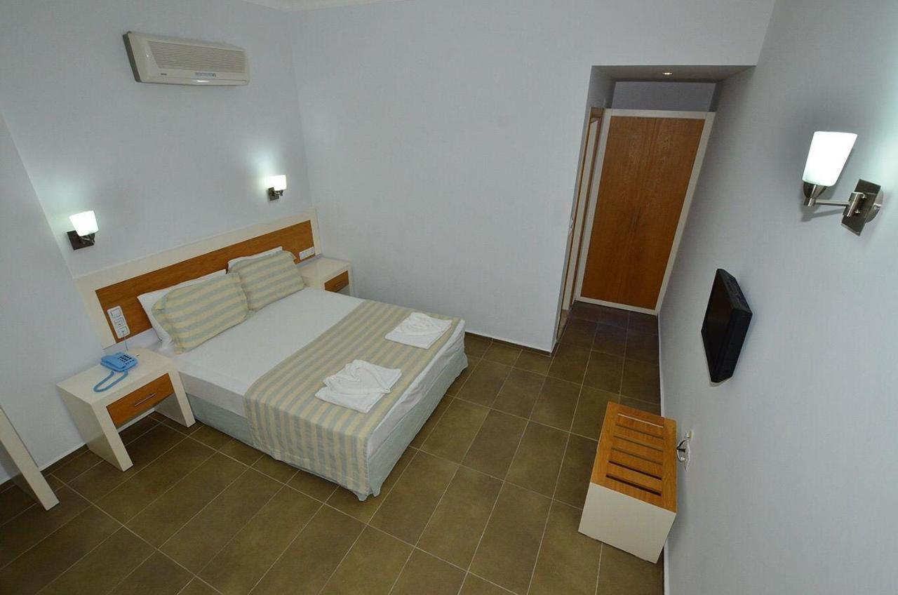 Konfor Suite Otel Cedit Exteriör bild