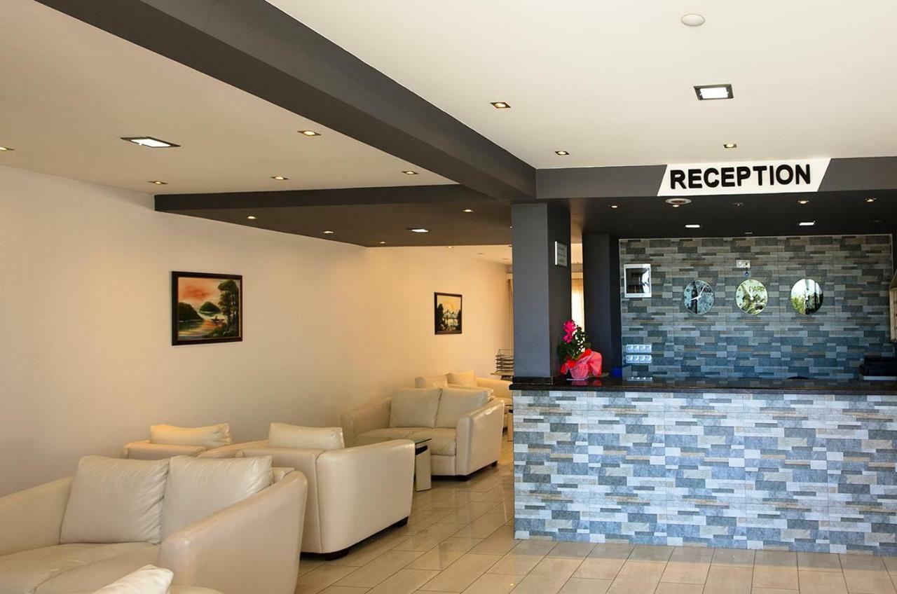 Konfor Suite Otel Cedit Exteriör bild